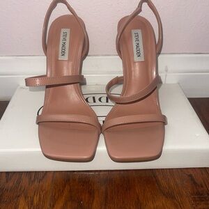 Steve Madden Women's Tan Heels